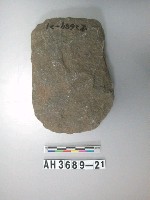 藏品(打製石斧)的圖片